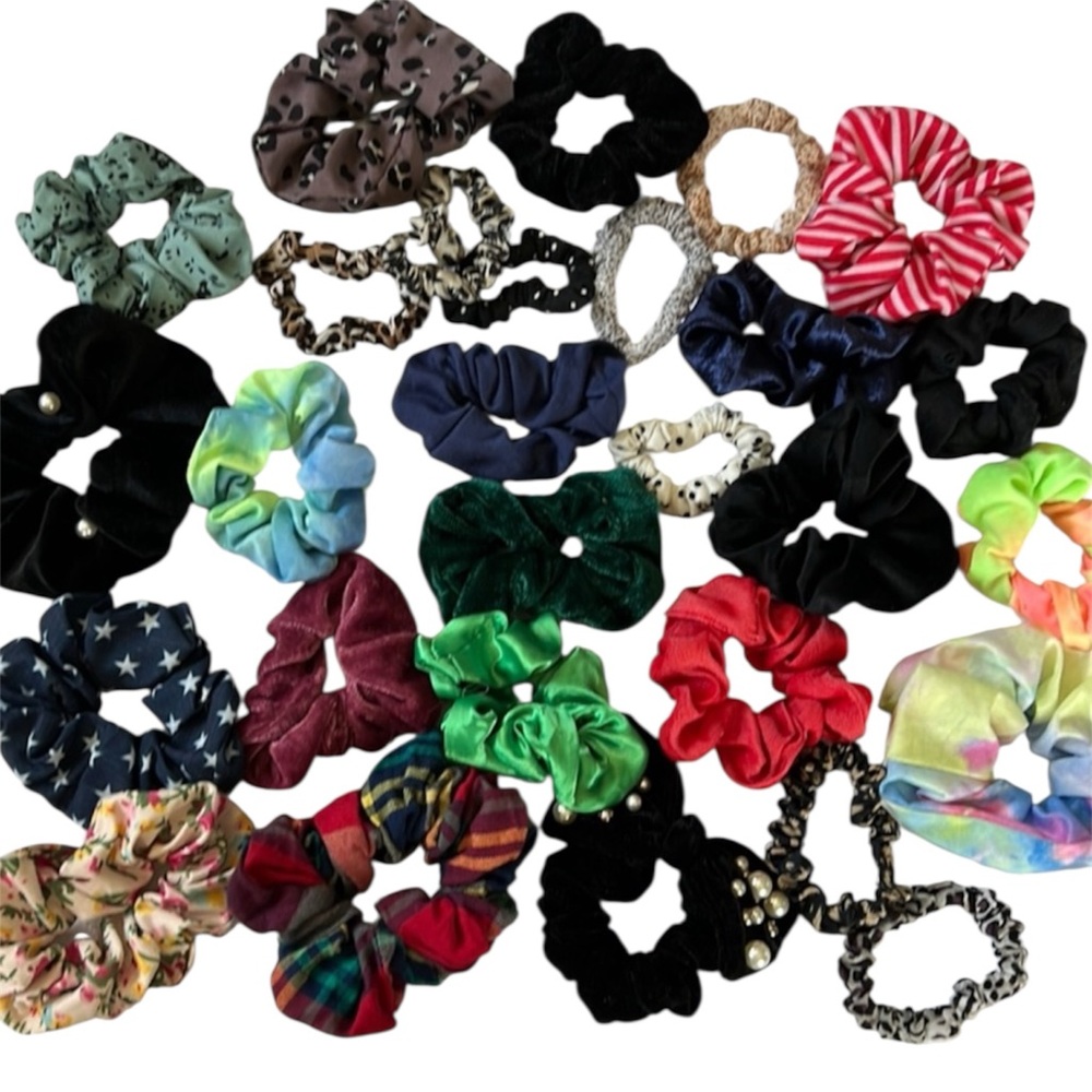 28 Piece - Aerie Scrunchie Tie Dye Leopard Velvet Stripe Pearl Beaded Lot